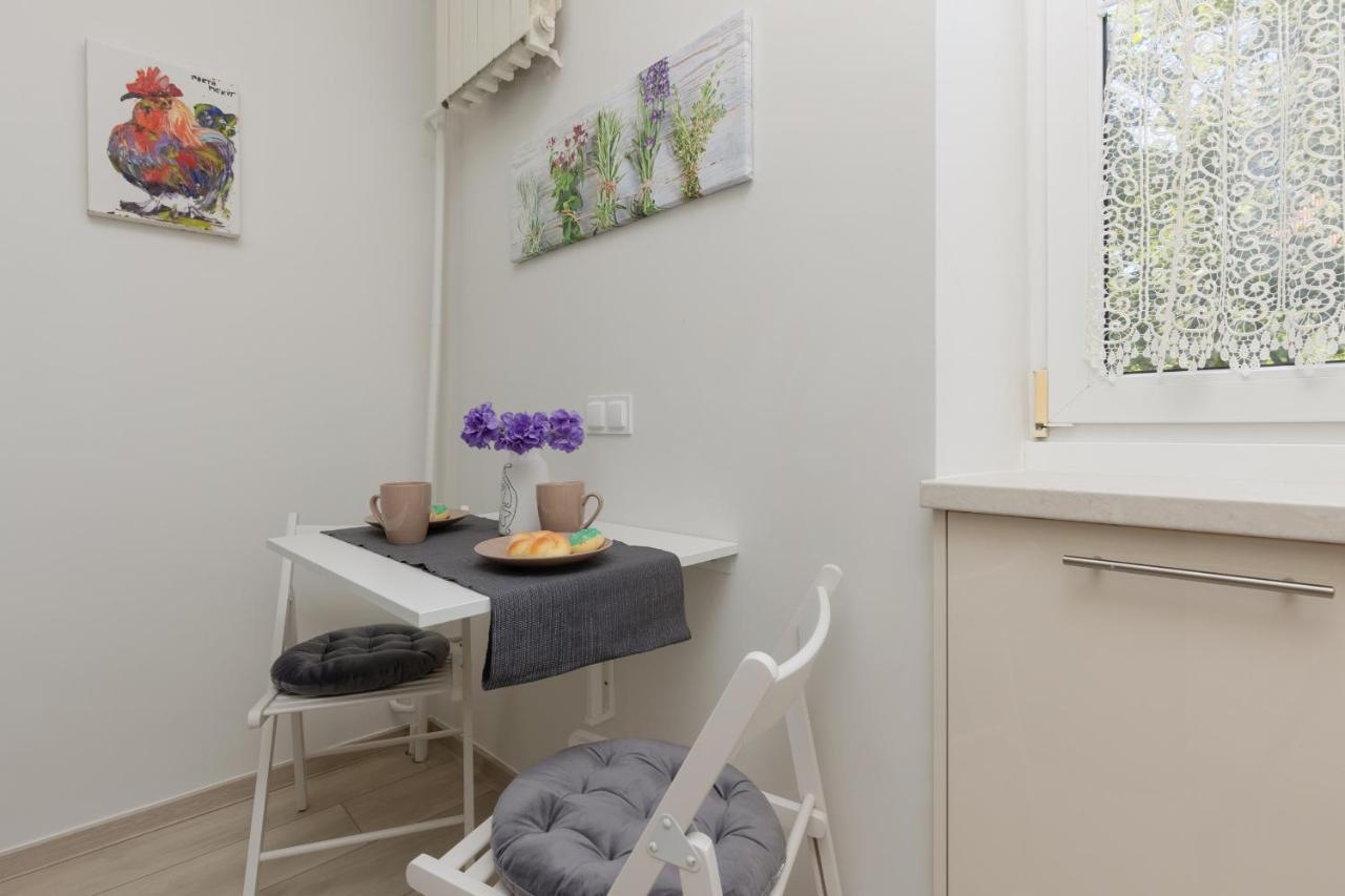 Raclawicka Cozy Studio Apartment By Noclegi Renters Варшава Екстериор снимка